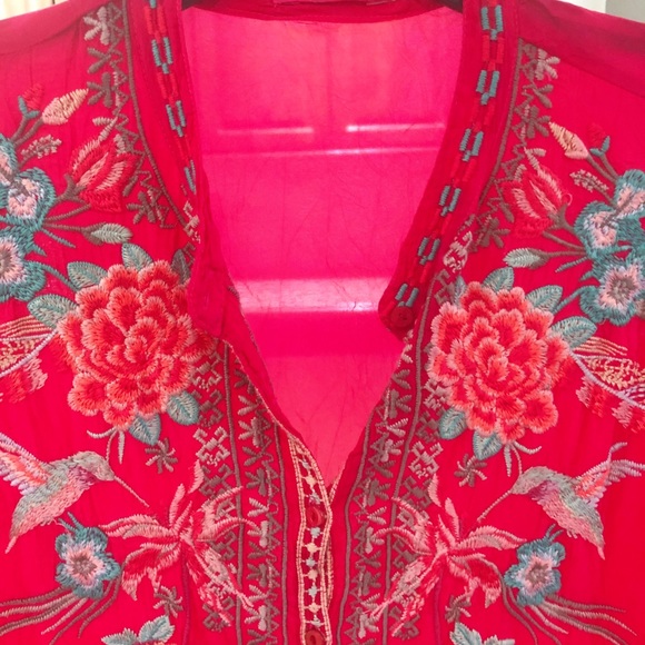 Beautiful candy apple red Johnny Was top - Picture 2 of 8